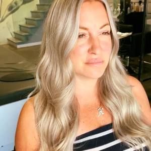 Meet your Posher, Karine